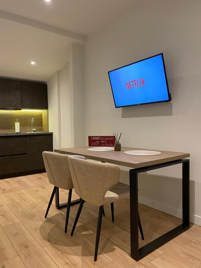 Living Studio Apartments Tirana Esterno foto