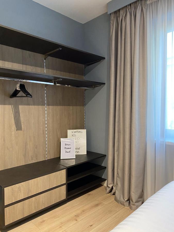 Living Studio Apartments Tirana Esterno foto