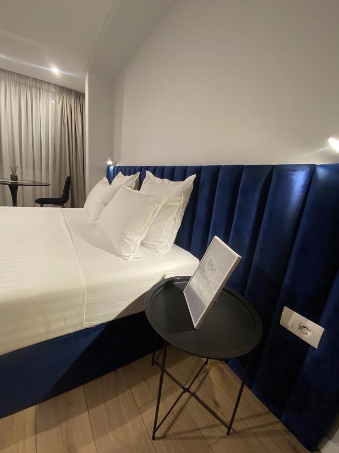 Living Studio Apartments Tirana Esterno foto
