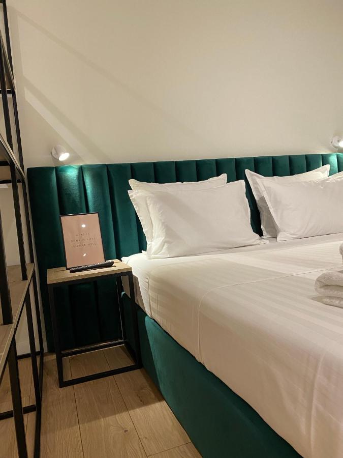 Living Studio Apartments Tirana Esterno foto