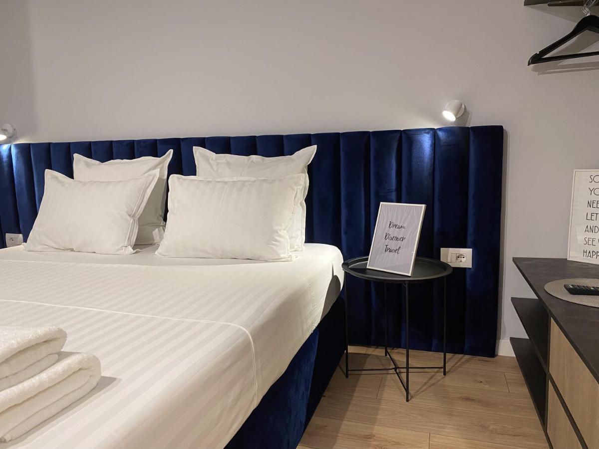 Living Studio Apartments Tirana Esterno foto