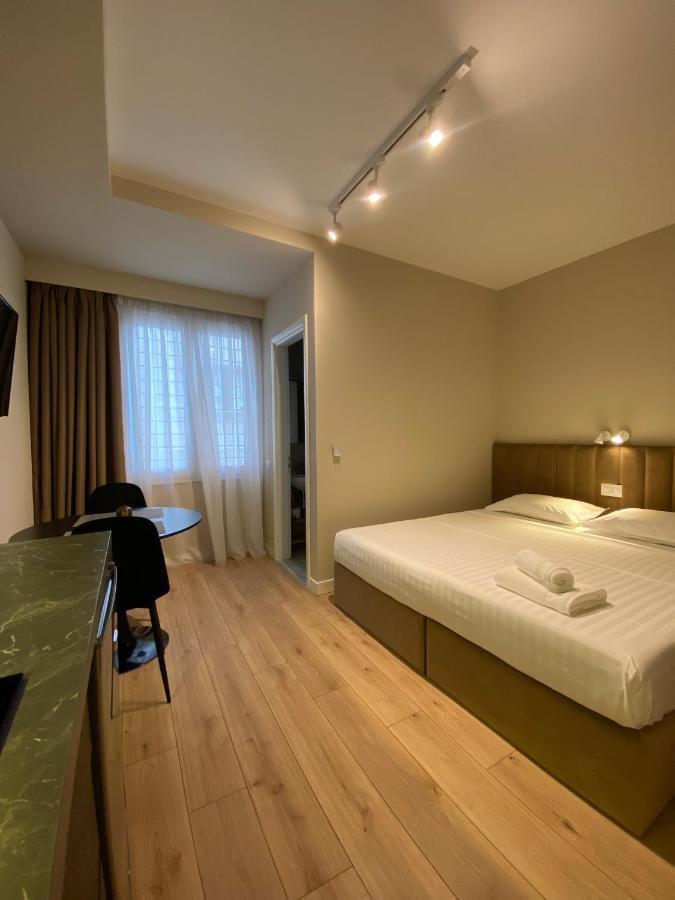 Living Studio Apartments Tirana Esterno foto