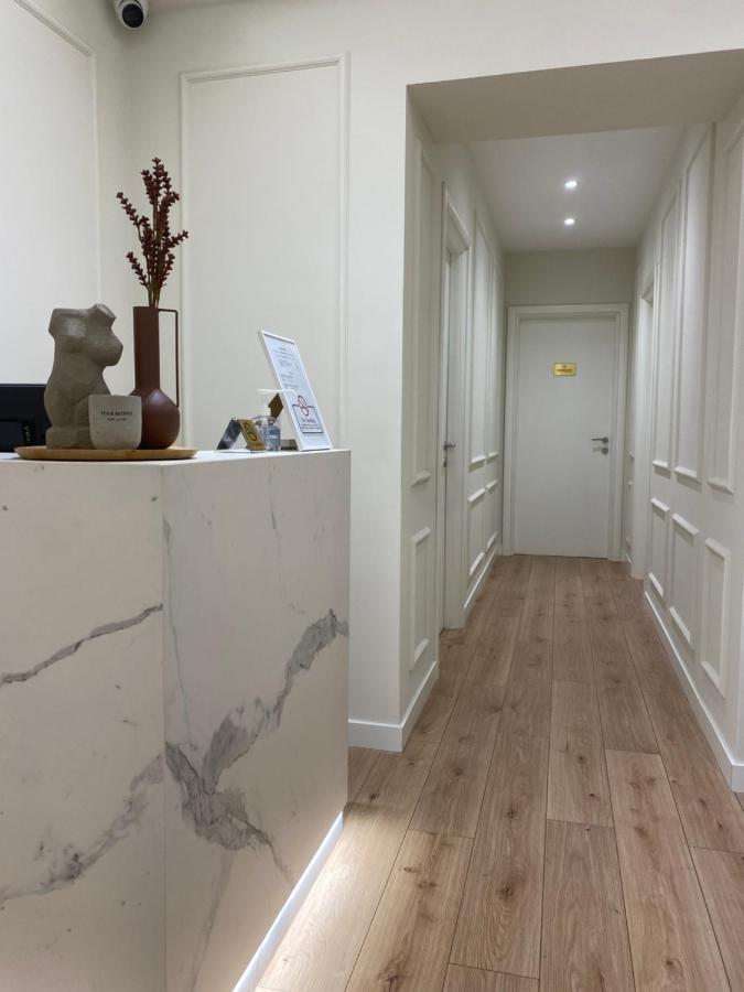 Living Studio Apartments Tirana Esterno foto