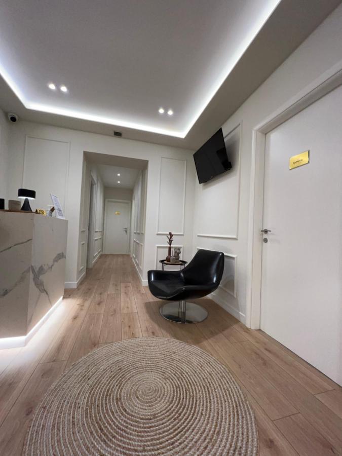 Living Studio Apartments Tirana Esterno foto